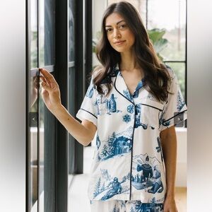Katie Kime Apres Ski Toile Pajama Top in White & Navy